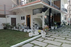 Chinni s Mansion, Bhadrachalam