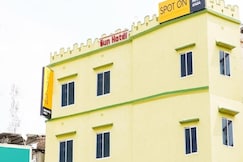 Sun Hotel, Diamond Harbour