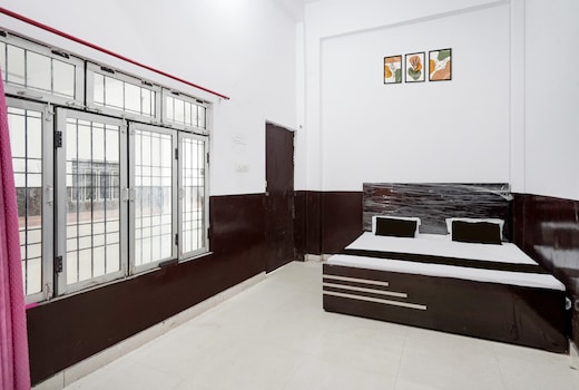 HOTEL O SP GRAND Sidhauli