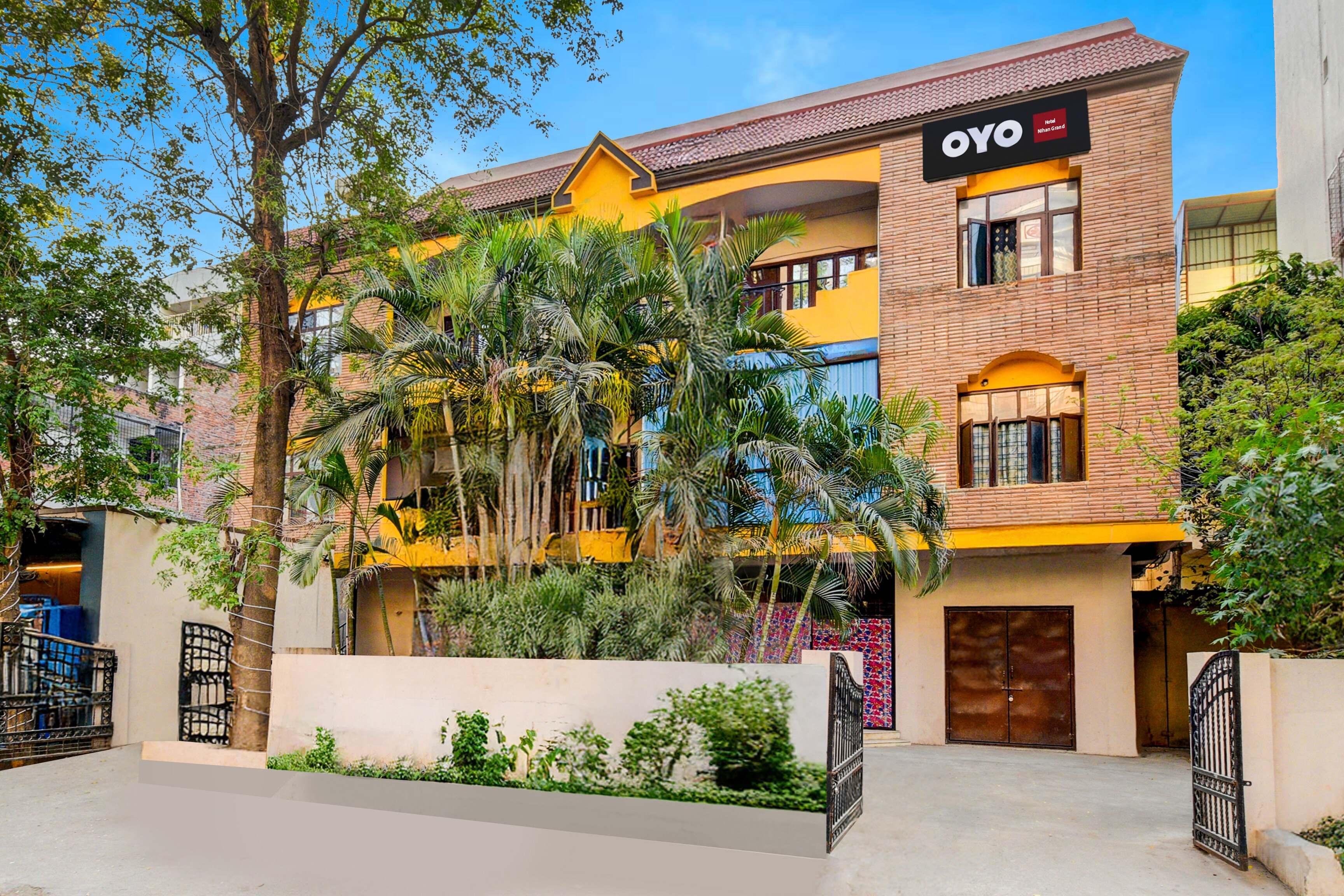 Hotel O Nihan Grand - Tap to explore photos
