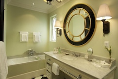 Royal Livingstone Victoria Falls Zambia Hotel by Anantara, Kabe