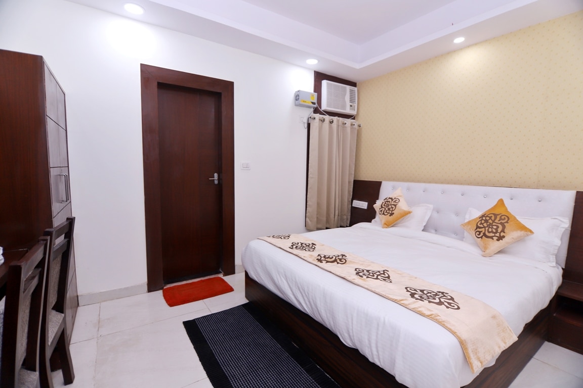 Hotel Shivaay - Tap to explore photos