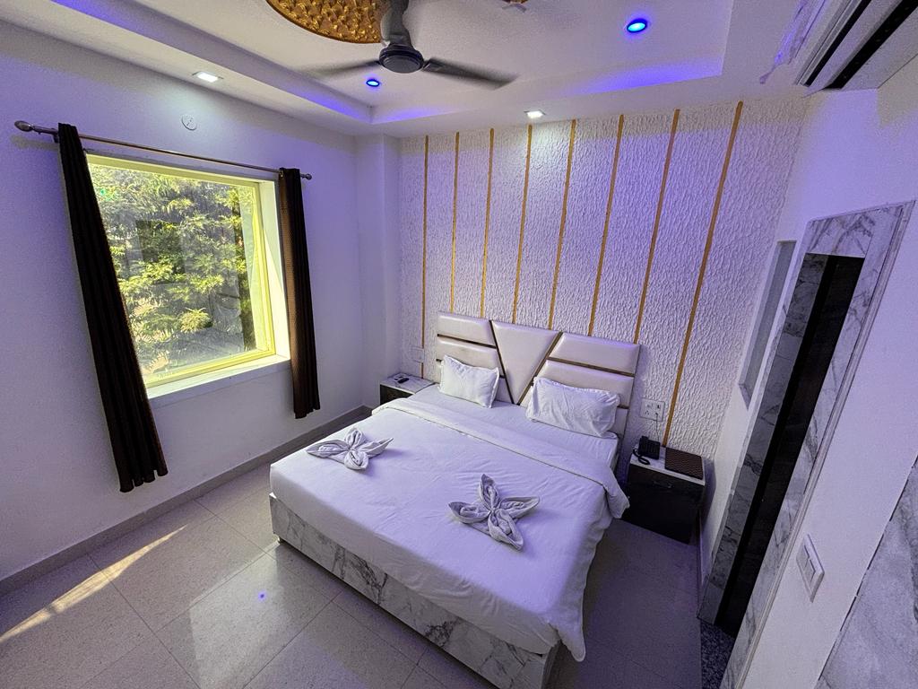 Hotel Mahi Ganga Heritage by Lawrence Hotels - Tap to explore photos