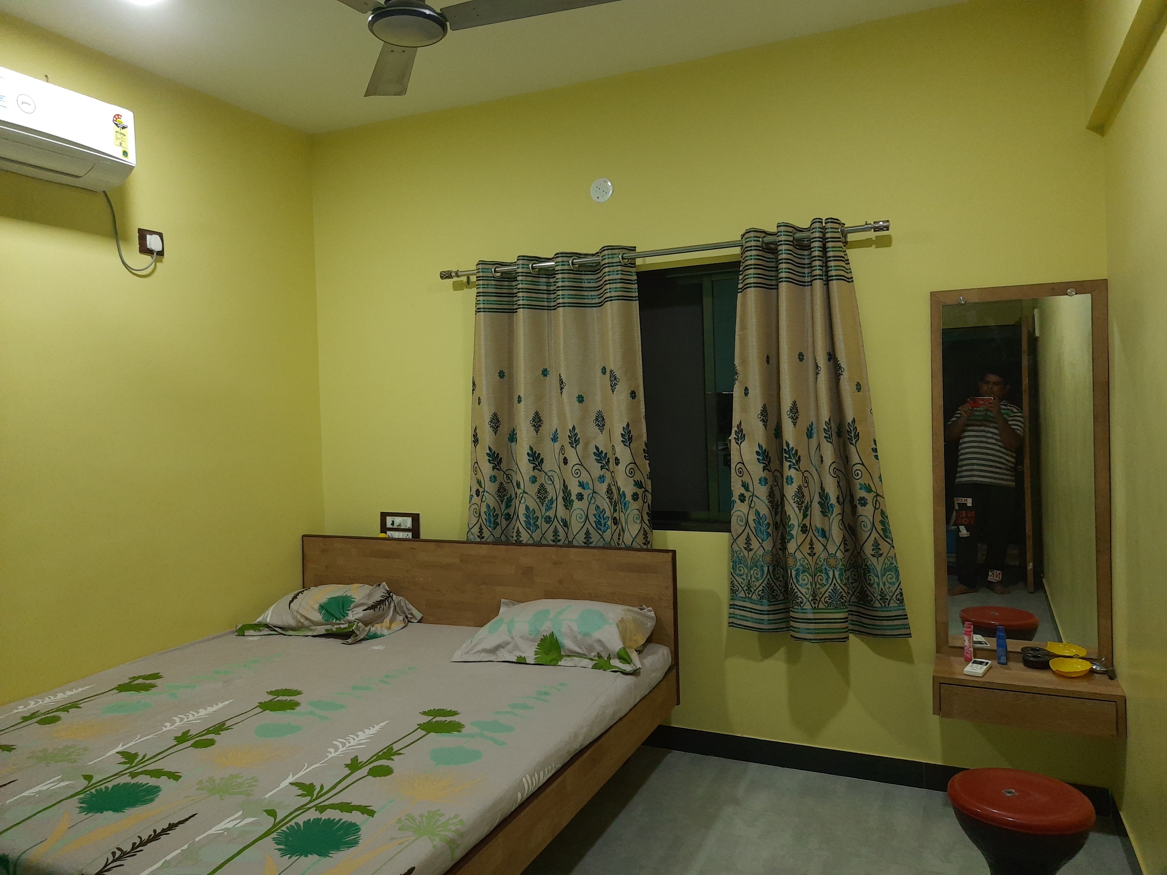 Smit Holidays | Rooms & Caretaker