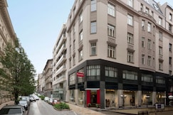 Ramada by Wyndham Budapest City Center, Budapest