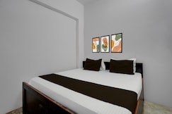 SPOT ON RED DIAMOND HOTEL & SWEET RESTAURANT, Pratapgarh, Uttar Pradesh