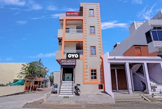 Hotel O air palace