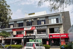 Hotel Lee Prime, Sanand