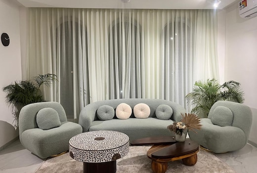 Archive Pool Penthouse 1 BHK