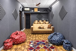 story Room, Erode
