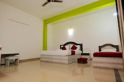 English Holidays Anachal Munnar, Munnar