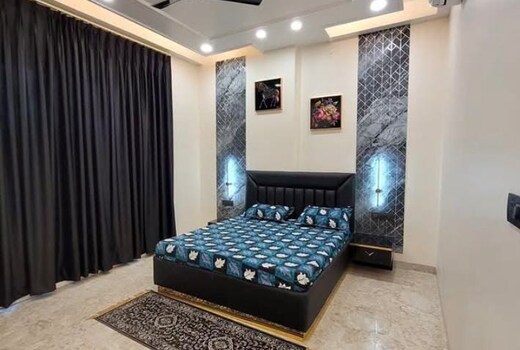 Reshma Home
