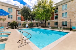 Holiday Inn Express Hotel & Suites Austin - Sunset Valley, Burnet