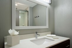 Home2 Suites by Hilton Mobile I-65 Government Blvd, Mobile
