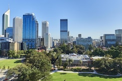 DoubleTree by Hilton Perth Waterfront, Kalamunda