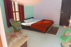 Sparrow Homestay, Ukhimath