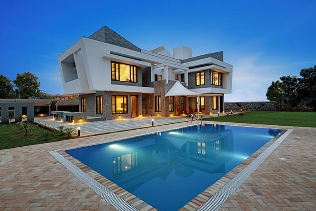 Chacha Villa A Luxury Stays - Tap to explore photos