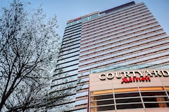 كورتيارد باي ماريوت هونج كونج شا تن, هونغ كونغ