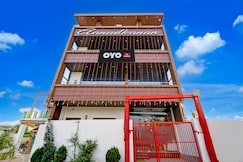 Hotel O AanandKanan, Azamgarh