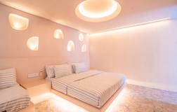 Casasaga Riviera Jacuzzi Room