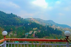 HOTEL THE PINE VILLA MUSSOORIE, Dehradun