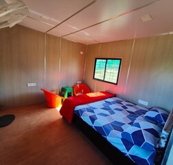 HILL TOP CABIN ROOM