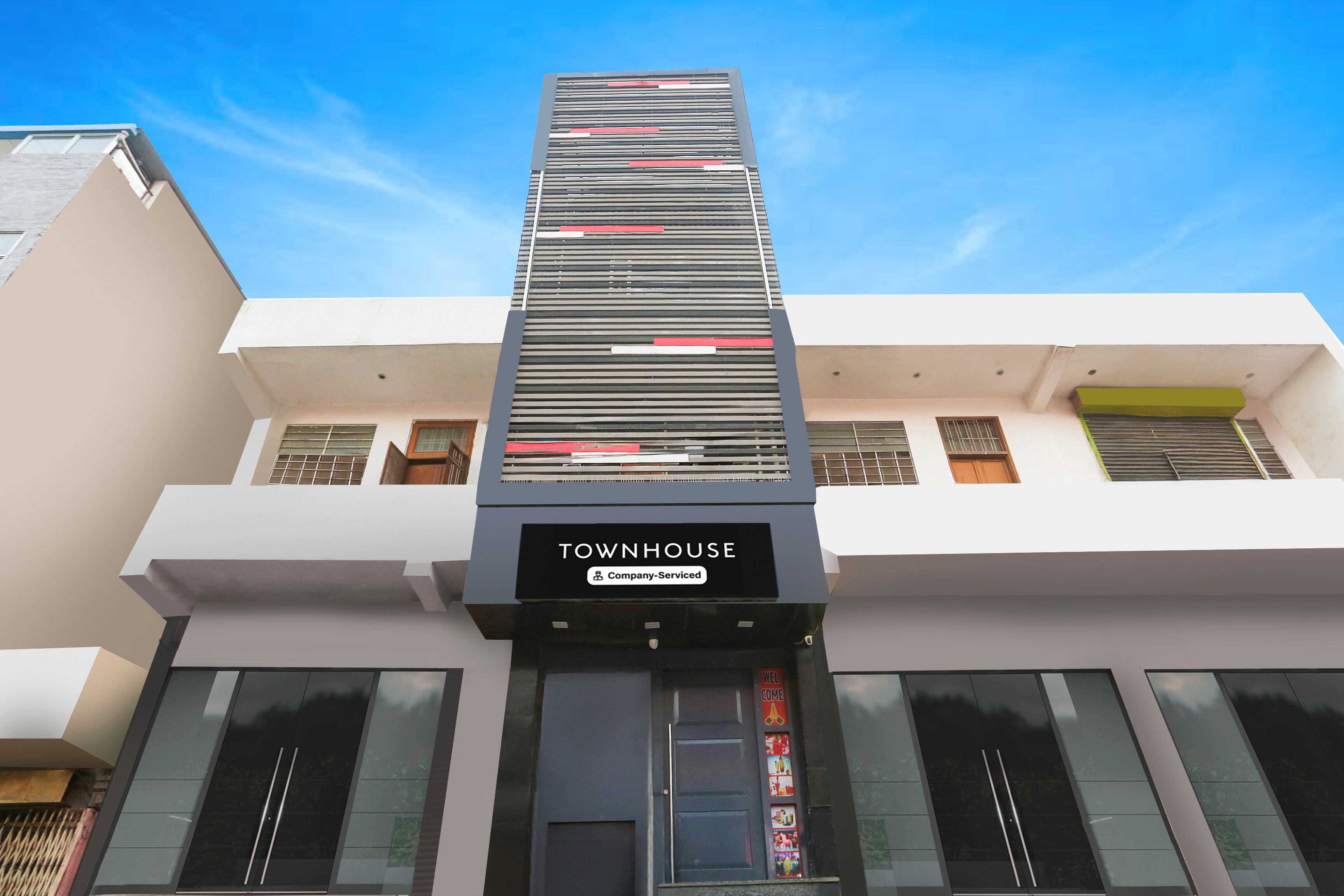 Super Townhouse Jagatpura Railway Station Formerly Hotel Buddhi - Tap to explore photos