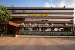 Ruby Lodging and Boarding, Panvel
