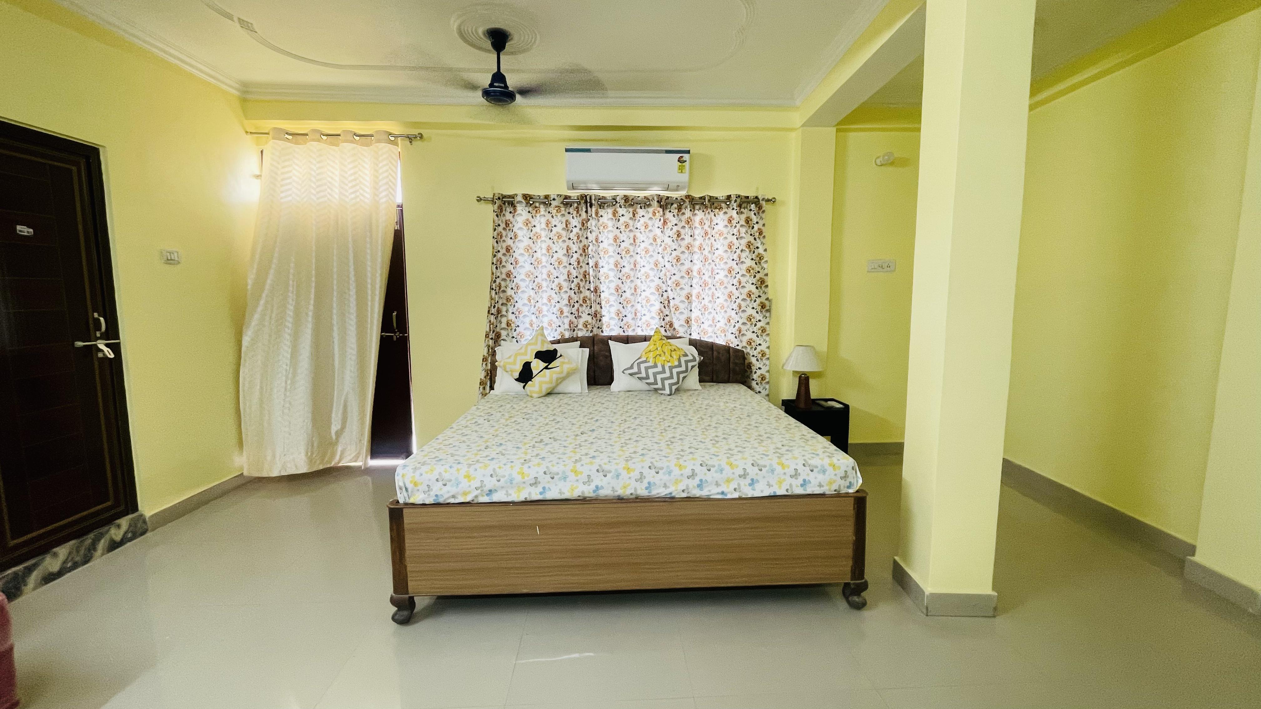 Gaurang Home stay - Tap to explore photos