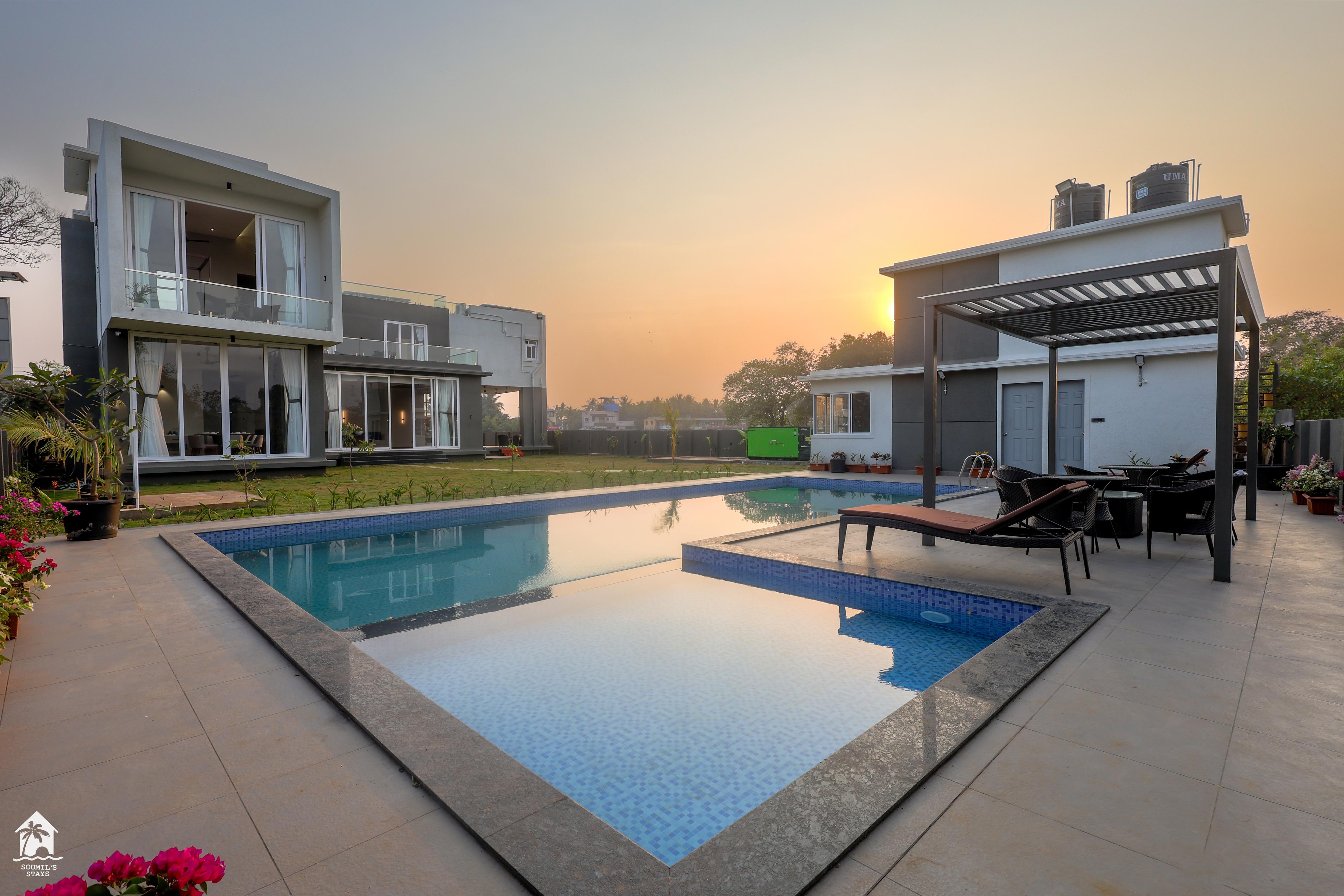 Suruchi by Soumils Stays 6 BHK Villa - Tap to explore photos