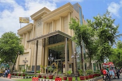 THE GRAND PARISIAN HOTEL, Delhi