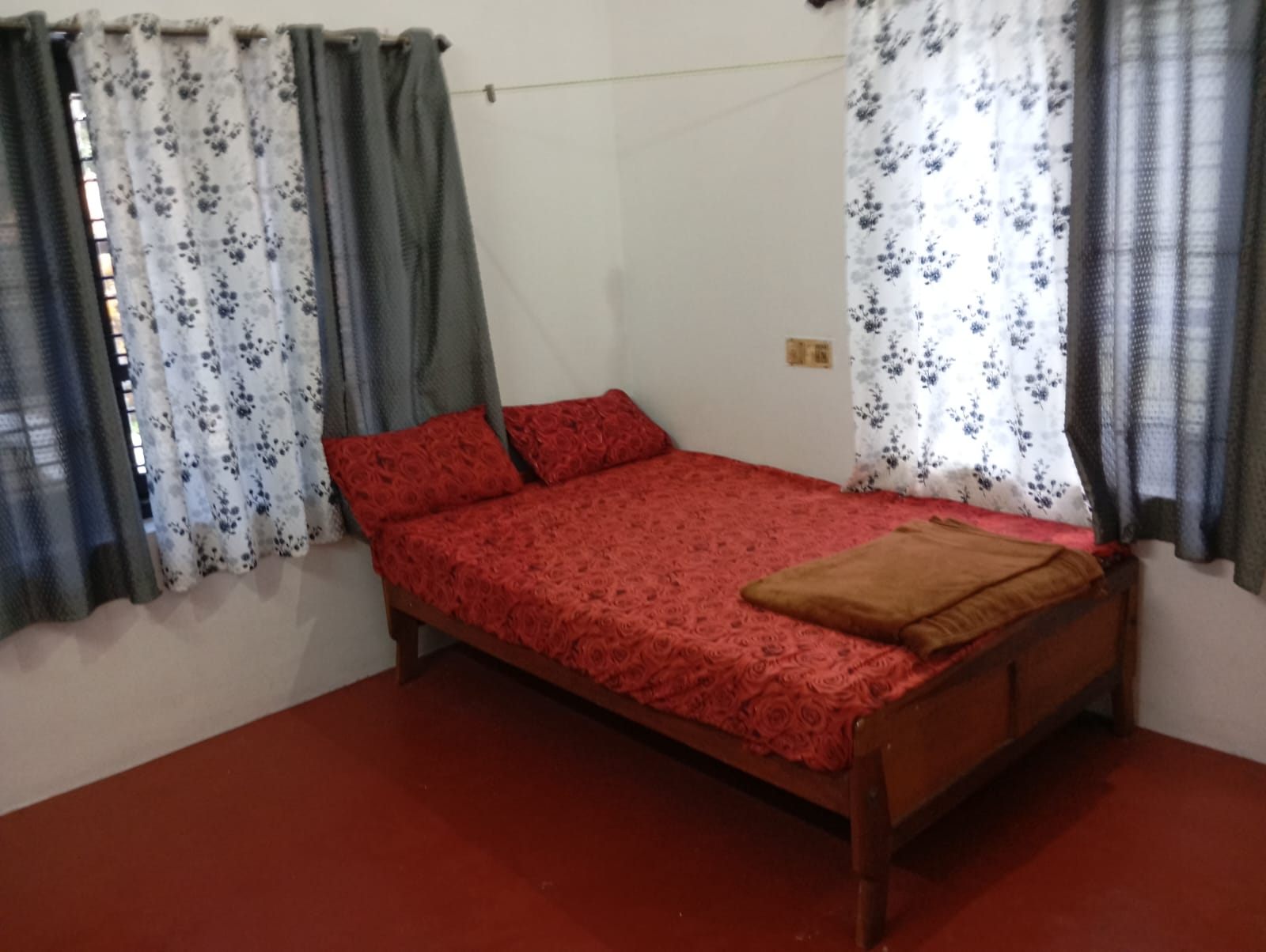 MANIPREETHAM HOMESTAY - Tap to explore photos