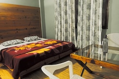 Elite Peak Inn Comfortable Stay, Mussoorie