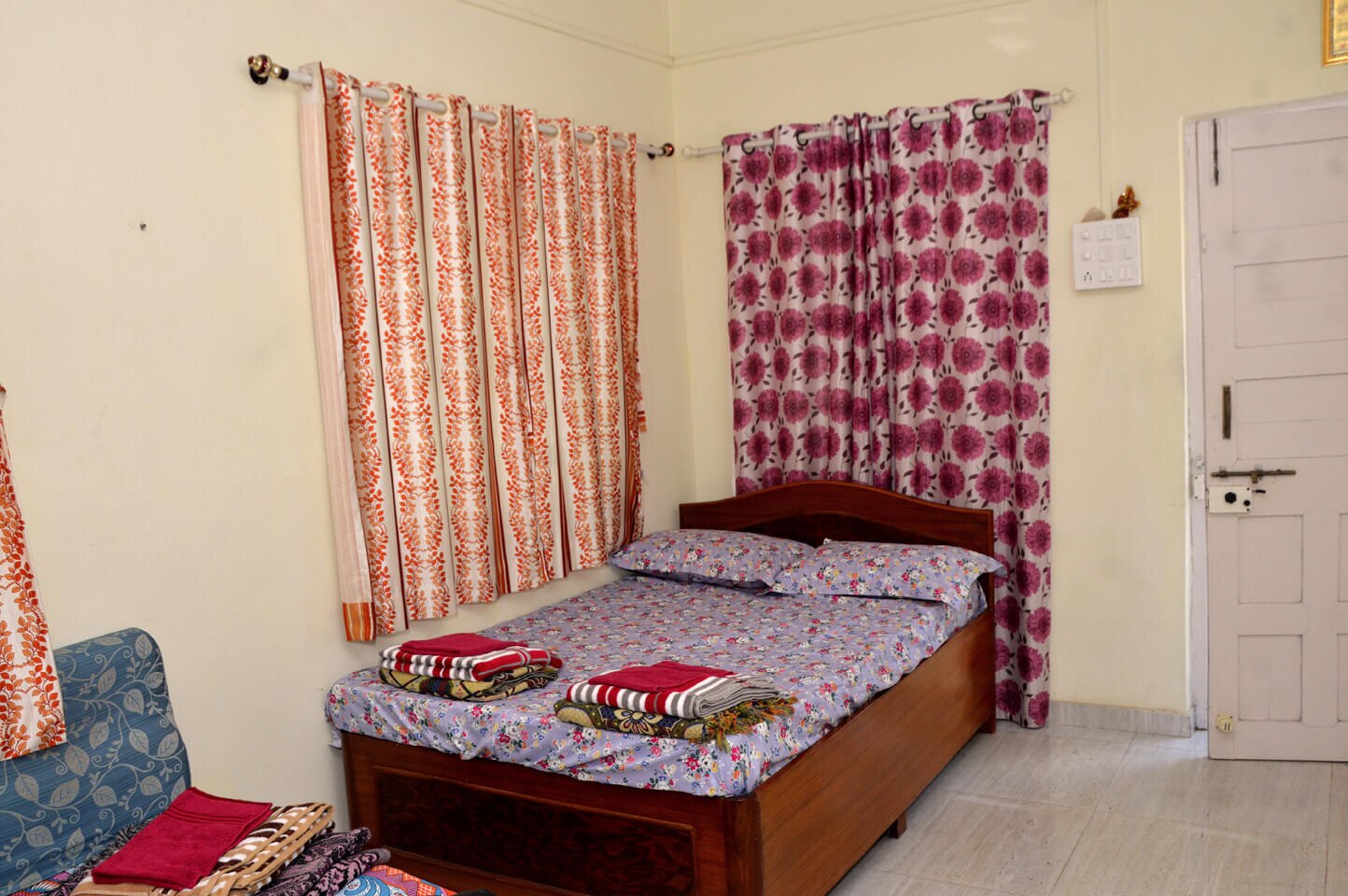 Omkar Cottage - Tap to explore photos