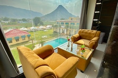 Raj Mahal hotel Luxury Rooms with pool, Ajmer