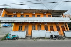 Hotel O Kost Indra, Gowa