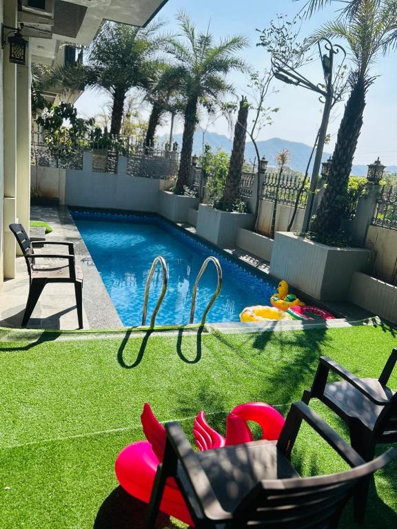 View In Green Suites & Villa Lonavala - Tap to explore photos