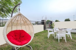 Party House 3BHK by Nawab Stays, Mohali