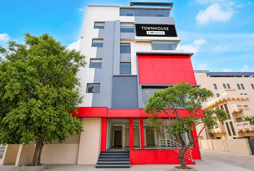 Super Townhouse Ranipur Mor Formerly Parmila Inn