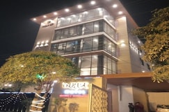 Nakshatra Hotel, Lucknow, Lucknow