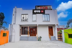 Hotel O Shubharambh Inn, Lucknow