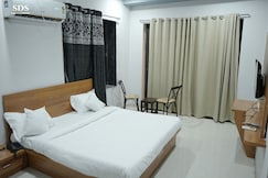 Hotel Chandra Hari Palace, Sanchore