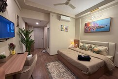 Sunshine Spot by Aashray Homestays, Greater Noida
