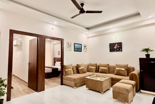 Aarav 2 BHK Tapovan
