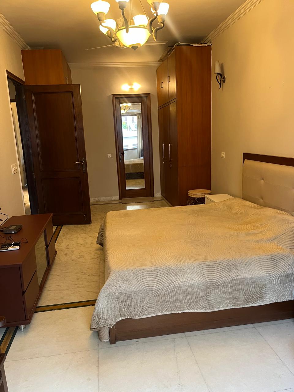 Apartment in Vasant Vihar - Tap to explore photos