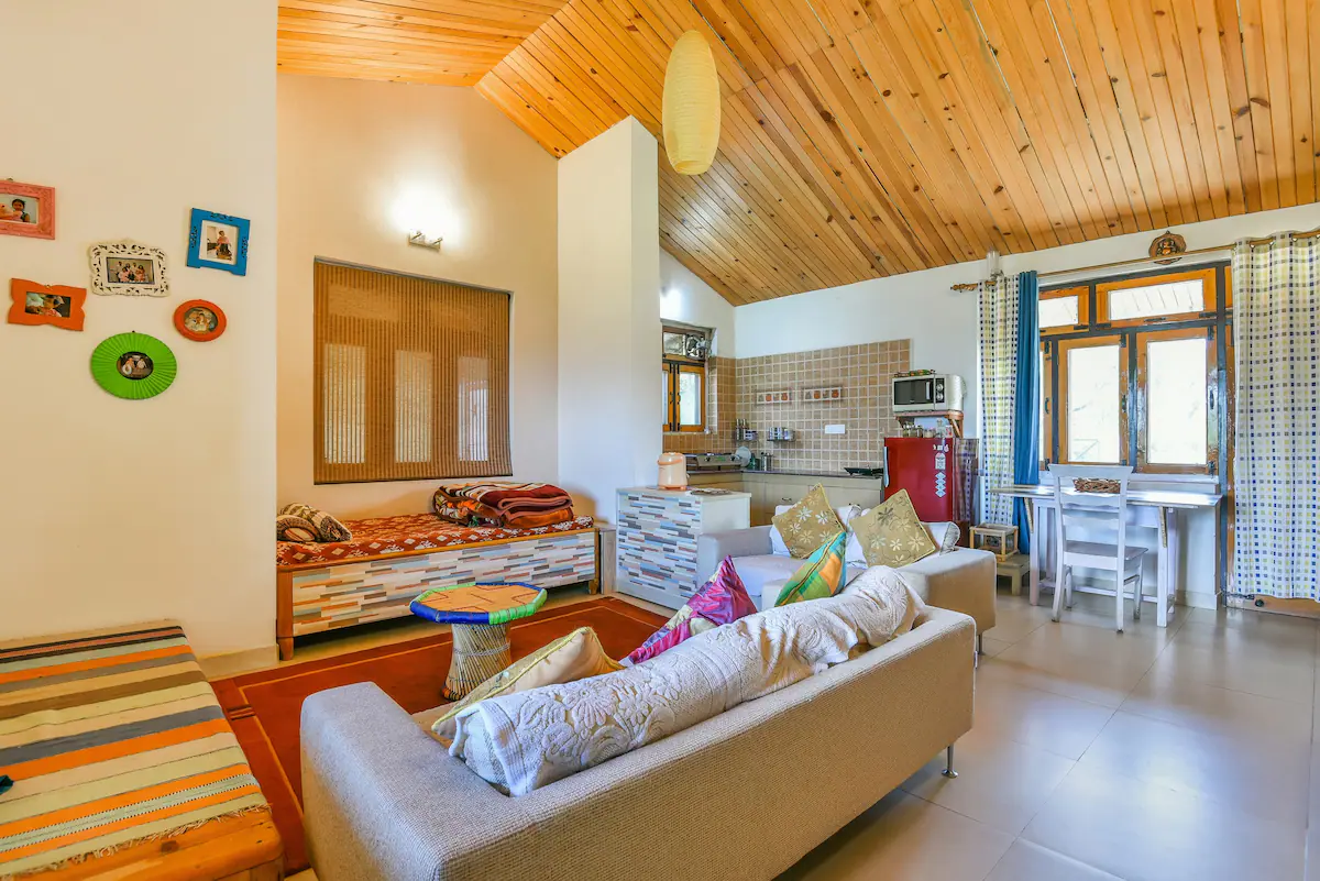 Tiaara Cottage, Satkhol, Mukteshwar - Tap to explore photos