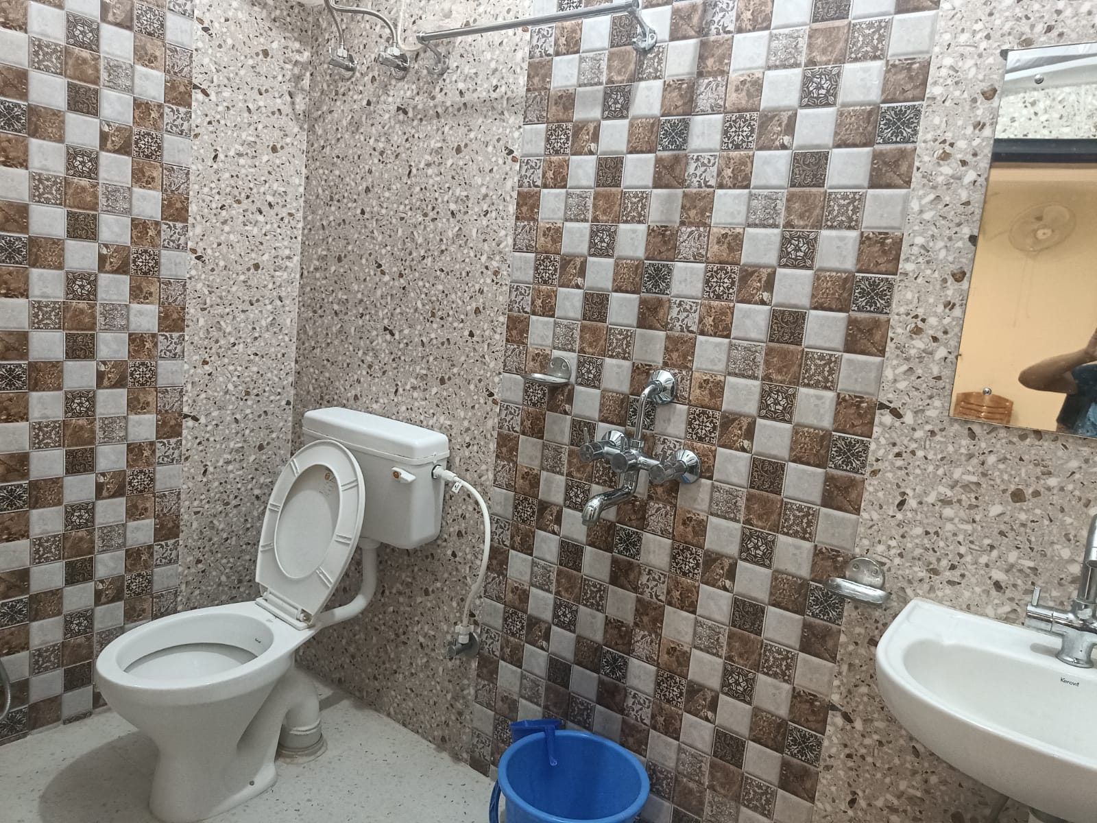 HOTEL AYUSHMAN INN - Tap to explore photos