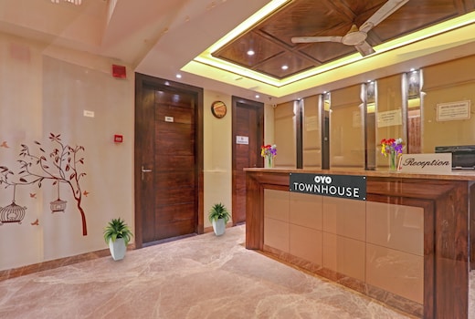 Townhouse Hotel Spotlight