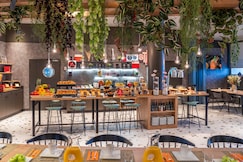 ibis Madrid Aeropuerto Barajas, Madrid