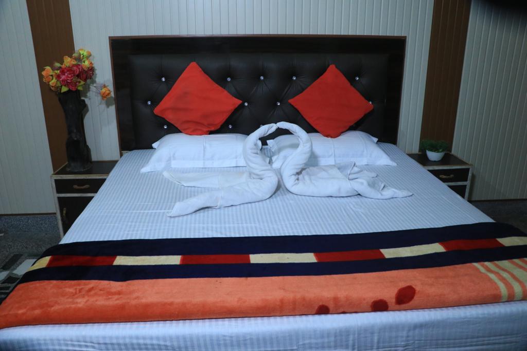 Corbett Atulyam Homestay & Restaurant - Tap to explore photos